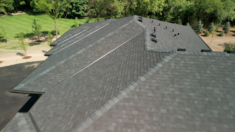 Fast & Reliable Emergency Roof Repairs in Lasalle, IL